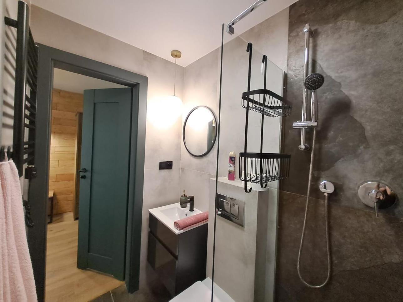 Dk Hotelove Apartment *